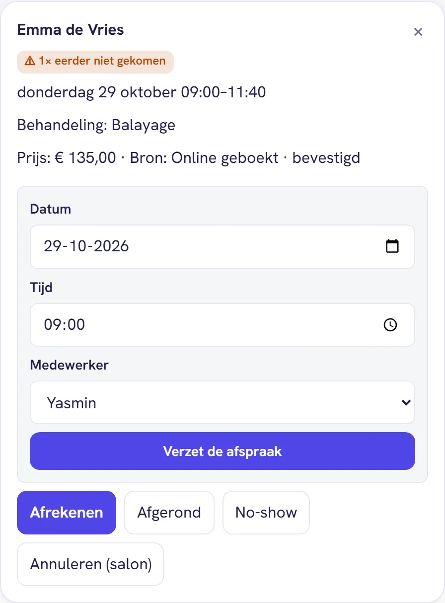 Het kaartje van een afspraak met het formulier Verzetten: datum, tijd, medewerker en de knop Verzet de afspraak